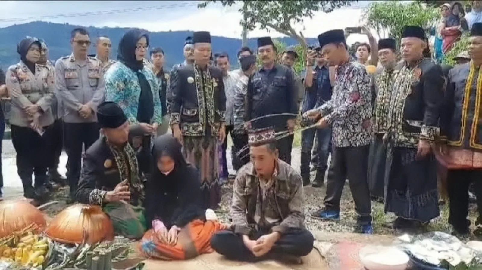 Menyucikan Desa: Cuci Kampung bagi Pelaku Inses di Bengkulu