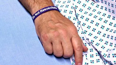 Ilustrasi Penanda Pasien Do Not Resuscitate (DNR)