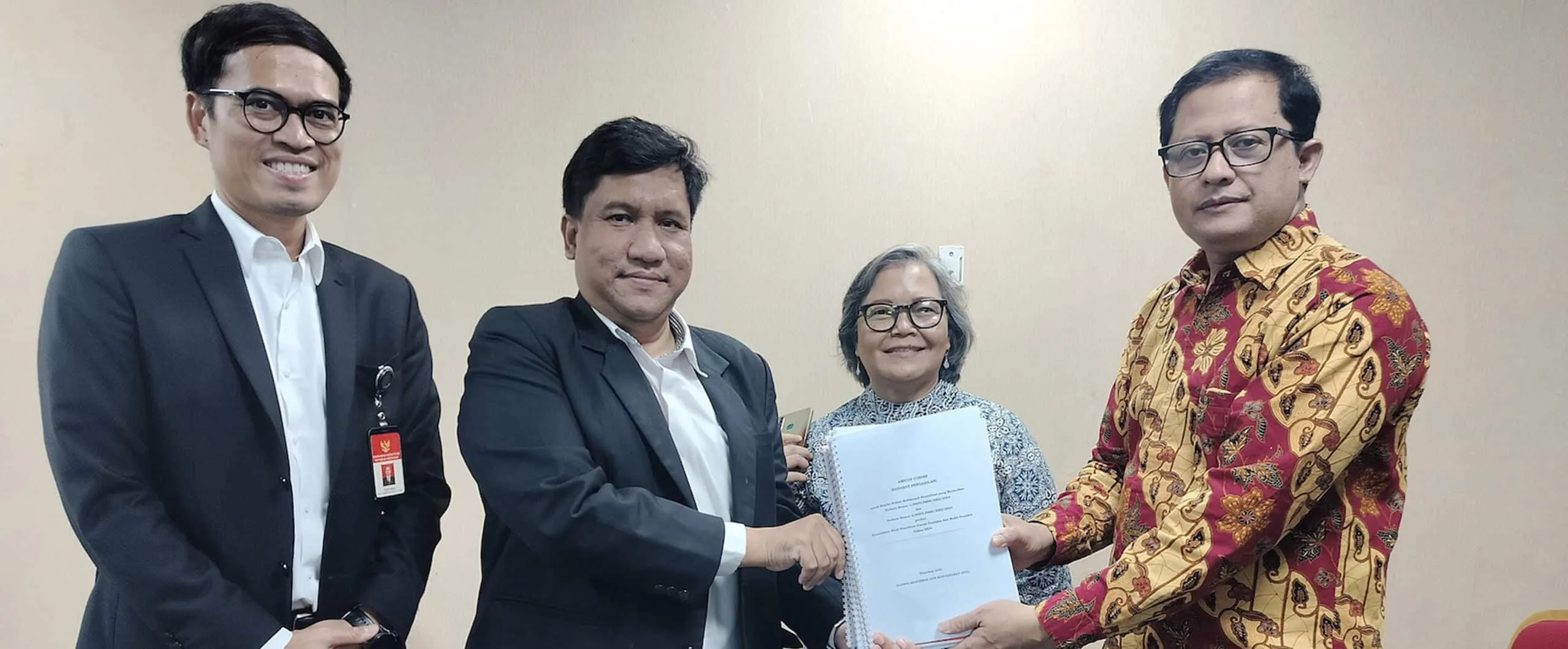 Tokoh-tokoh Akademisi dan Masyarakat Sipil Ajukan Amicus Curiae Minta Diskualifikasi Gibran