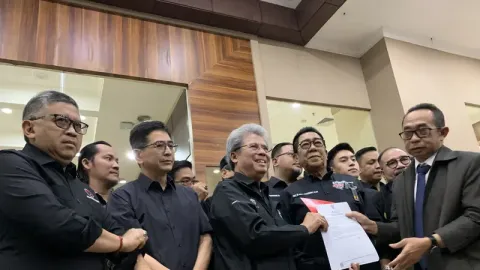Ganjar-Mahfud Daftarkan Gugatan Perselisihan Hasil Pemilu Presiden dan Wakil Presiden ke MK
