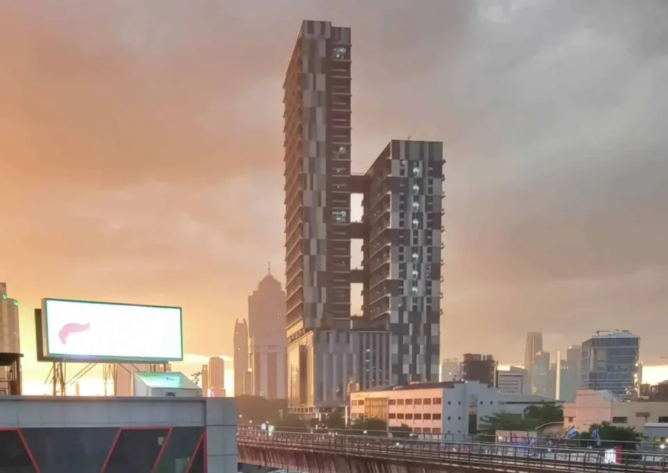 Foreign Language Issues in Regional Company Names